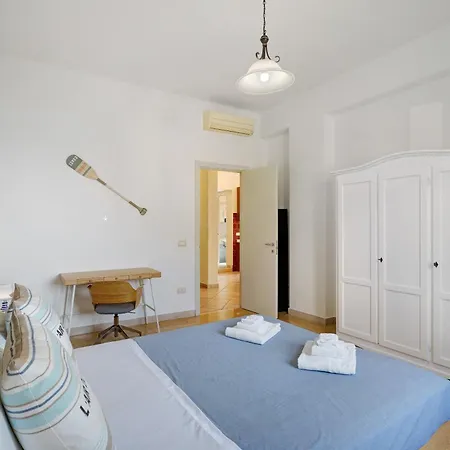 Lägenhet L'ebbrezza Di Mare Meta